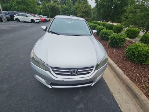 Used 2014 Honda Accord Sport image 5