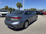 Used 2021 Toyota Corolla LE image 5