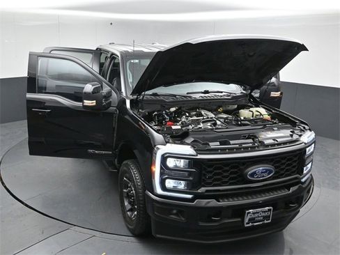 Used 2024 Ford F250 Lariat w/ Sport Appearance Package image 51