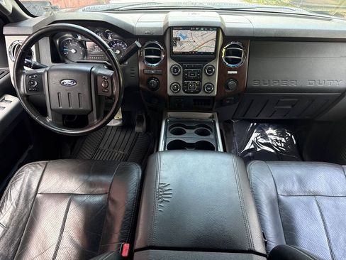 Used 2014 Ford F250 Lariat w/ Lariat Ultimate Package AWD/4WD image 17