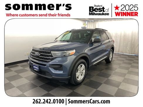 Used 2021 Ford Explorer XLT w/ Class III Trailer Tow Package AWD/4WD image 2