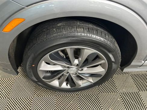Used 2023 Buick Encore GX Select w/ Sport Touring Package image 11