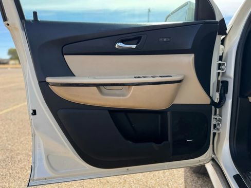 Used 2012 GMC Acadia Denali image 14