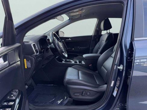 Used 2021 Kia Sportage EX FWD image 16
