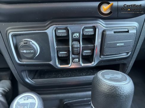Certified 2022 Jeep Wrangler Unlimited Sport AWD/4WD image 60