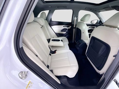 Certified 2025 Audi Q5 Premium AWD/4WD image 22