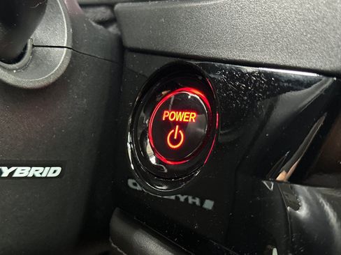 Used 2025 Honda Accord EX-L image 17