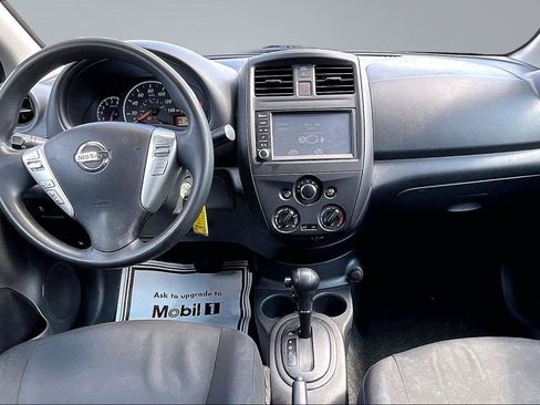 Used 2019 Nissan Versa S Plus FWD image 17