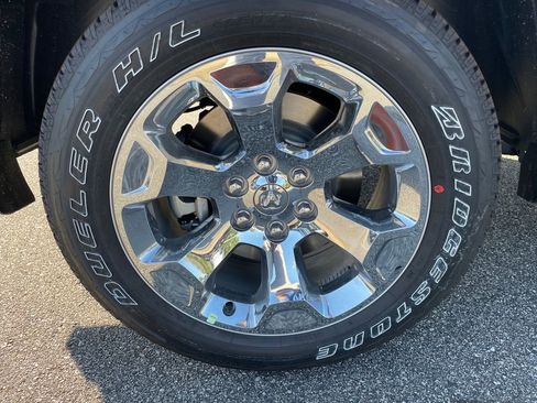 New 2025 RAM 1500 Big Horn image 8