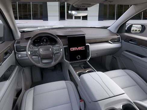 New 2026 GMC Acadia Denali w/ Super Cruise Package image 15