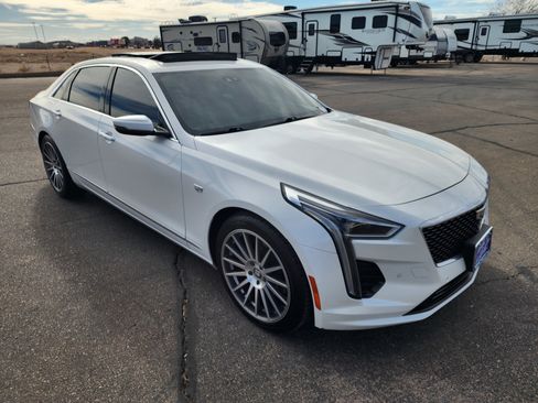 Used 2019 Cadillac CT6 Luxury w/ Driver Awareness Package image 7