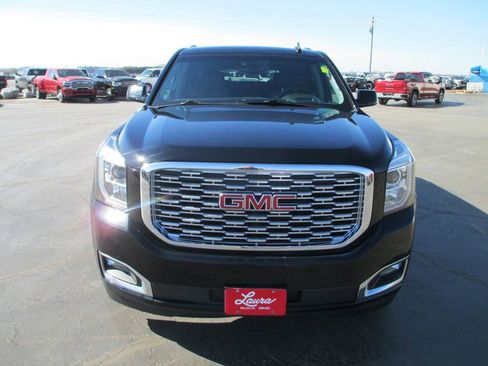 Used 2019 GMC Yukon Denali w/ Denali Ultimate Package AWD/4WD image 11