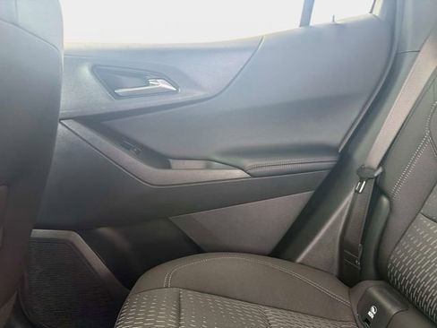 Used 2026 Chevrolet Equinox LT FWD image 14