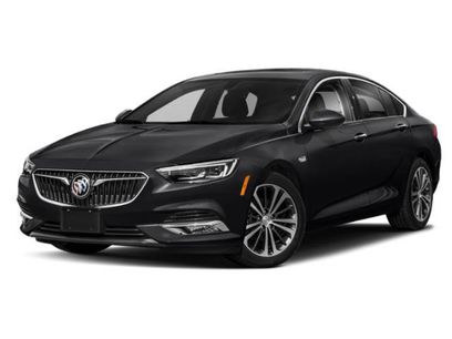 Used 2019 Buick Regal Essence w/ Driver Confidence Package I