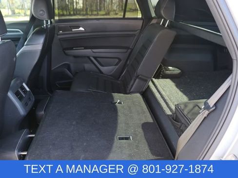 Used 2020 Volkswagen Atlas Cross Sport SEL Premium R-Line image 16