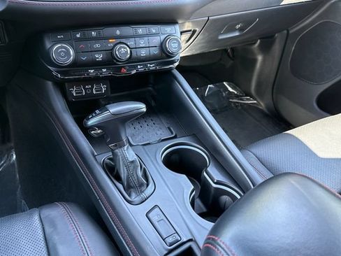 Used 2025 Dodge Durango R/T AWD/4WD image 11