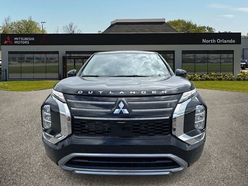 New 2026 Mitsubishi Outlander SE FWD image 8