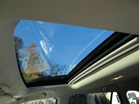 Used 2020 Subaru Outback Limited image 14