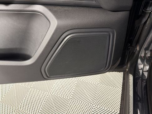 Certified 2024 Porsche Macan AWD/4WD image 27