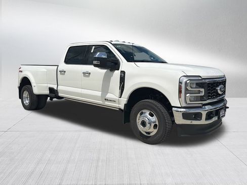 New 2026 Ford F350 Lariat w/ Lariat Ultimate Package AWD/4WD image 3