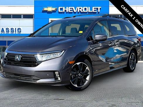 Used 2023 Honda Odyssey Elite image 3
