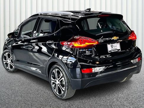 Used 2019 Chevrolet Bolt Premier w/ Infotainment Package image 4