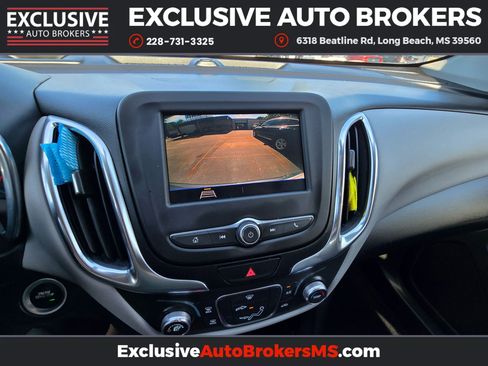 Used 2021 Chevrolet Equinox LS w/ LS Convenience Package image 18