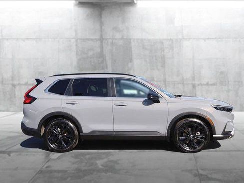 Used 2023 Honda CR-V Sport Touring image 5