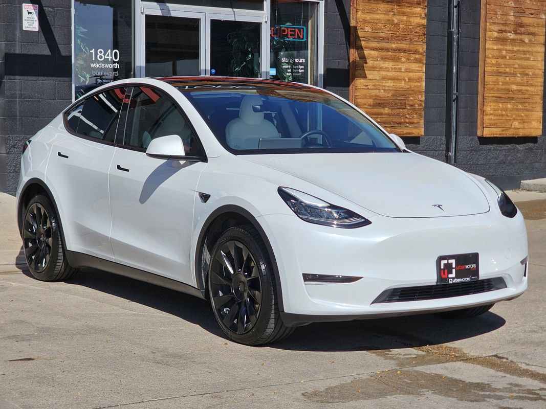 Used 2023 Tesla Model Y Long Range AWD/4WD image 7
