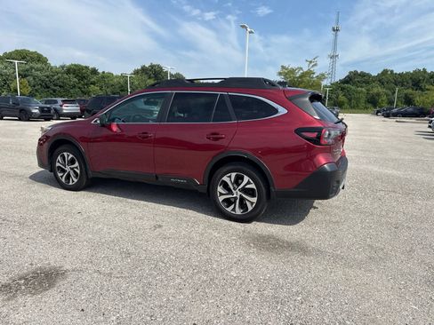 Used 2020 Subaru Outback Limited AWD/4WD image 12