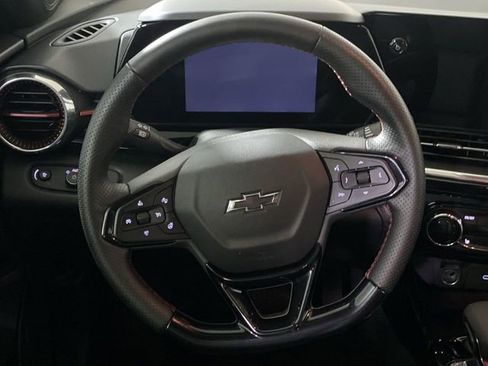 Certified 2025 Chevrolet Trax RS w/ Driver Confidence Package image 16