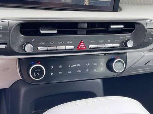 New 2026 Hyundai Palisade Calligraphy FWD image 27