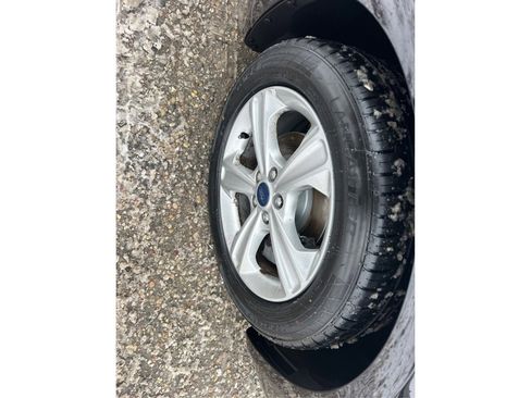 Used 2020 Ford Fusion SE image 16