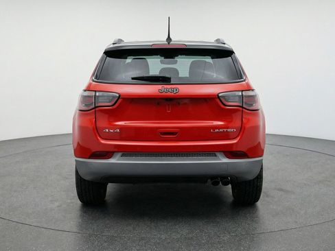 Used 2025 Jeep Compass Trailhawk AWD/4WD image 7