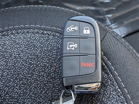 New 2026 RAM ProMaster 2500 w/ Convenience Group image 24