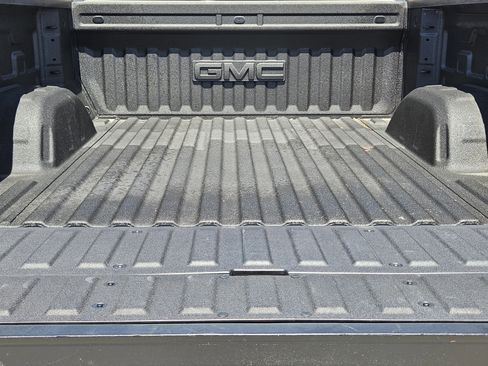 Used 2026 GMC Sierra 1500 Denali Ultimate AWD/4WD image 24