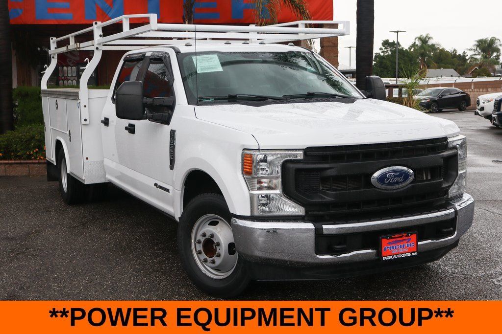 Used 2021 Ford F350 XL w/ Power Equipment Group RWD image 2