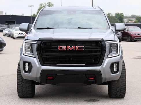 Used 2023 GMC Yukon AT4 AWD/4WD image 5