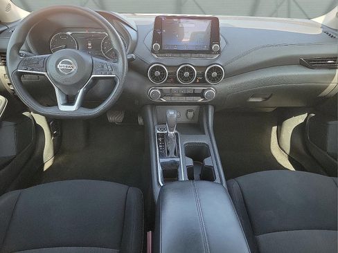 Used 2023 Nissan Sentra SV image 9