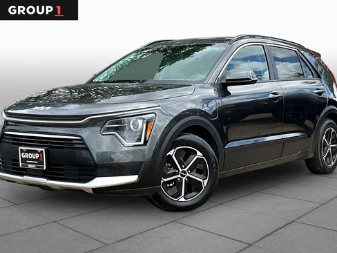 Used 2023 Kia Niro EX image 1