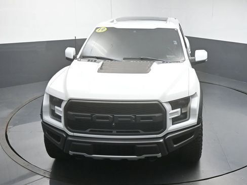 Used 2019 Ford F150 Raptor w/ Equipment Group 802A Luxury AWD/4WD image 42