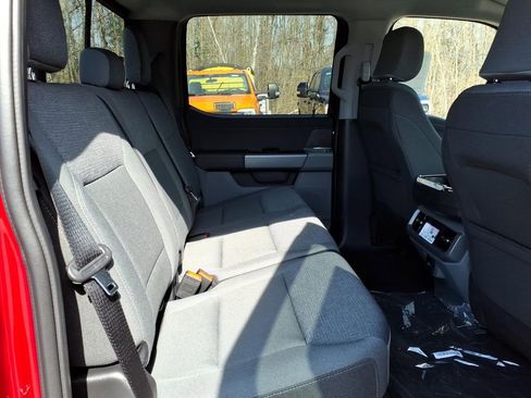 New 2026 Ford F150 XLT w/ Equipment Group 302A MID AWD/4WD image 16