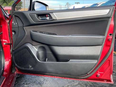 Used 2016 Subaru Legacy 2.5i Premium w/ Moonroof Package AWD/4WD image 23