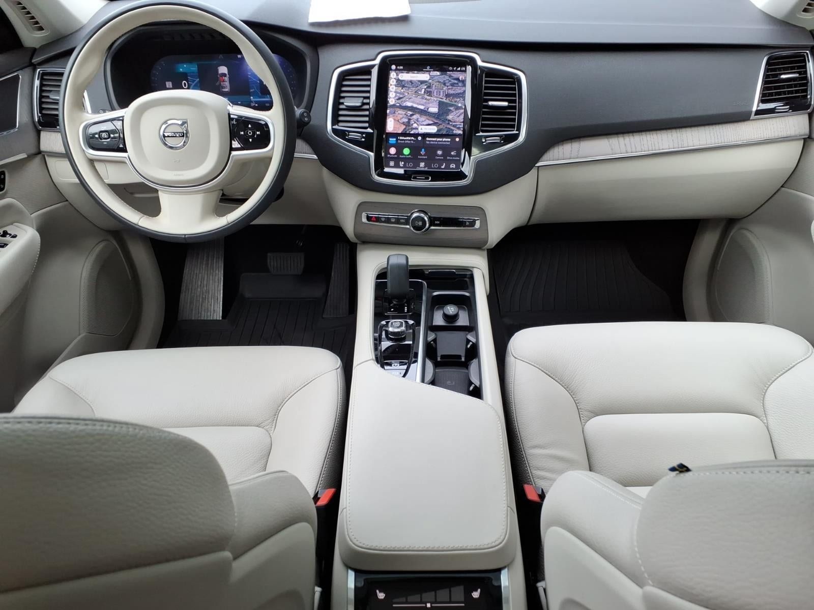 Certified 2025 Volvo XC90 B6 Plus w/ Protection Package Premier AWD/4WD image 13