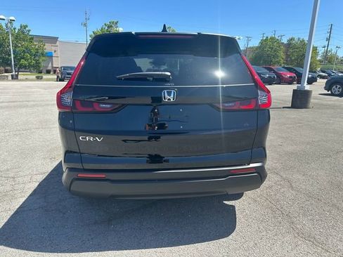 Used 2025 Honda CR-V EX image 4