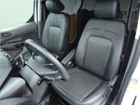 Used 2020 Ford Transit Connect XL FWD image 21