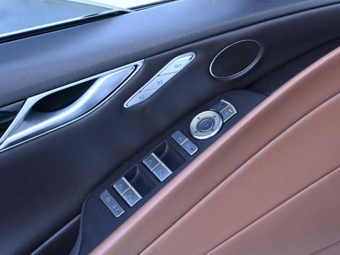 Used 2021 Genesis G80 2.5T image 24