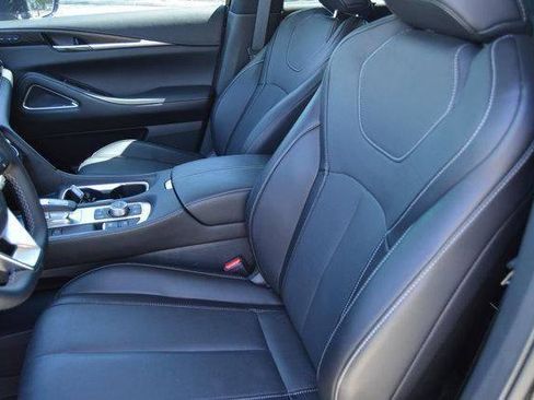 Used 2024 INFINITI QX60 Sensory image 11