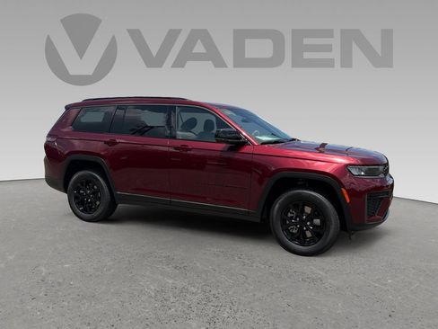 New 2026 Jeep Grand Cherokee L 2WD image 1