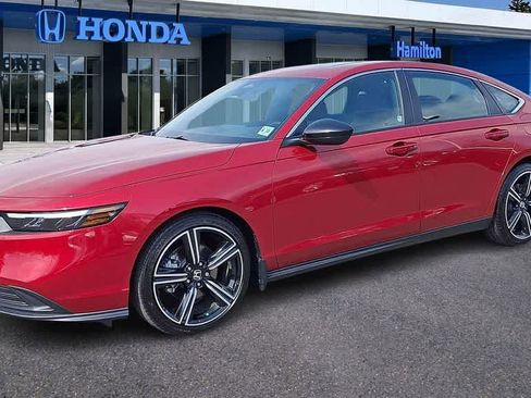 Certified 2025 Honda Accord Sport image 4